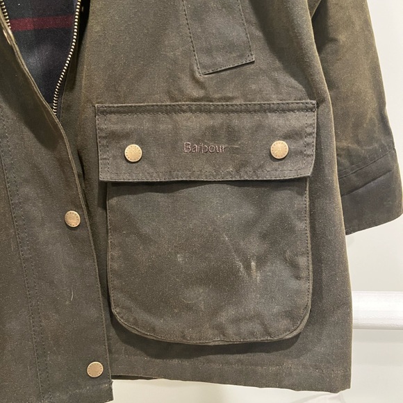 Barbour Acorn Jacket - Picture 4 of 9